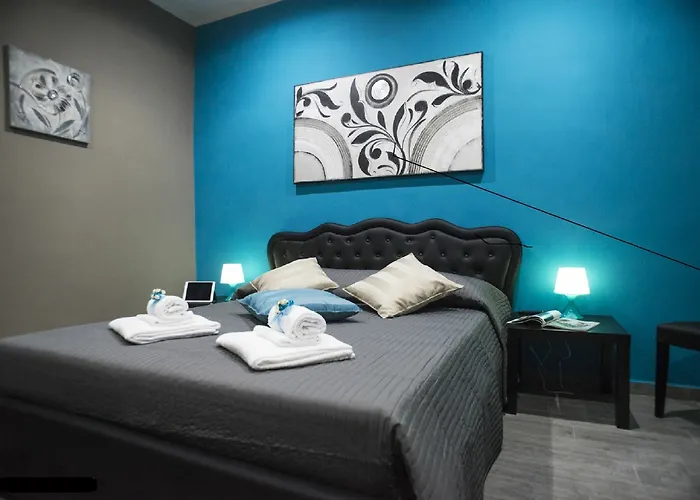 Costantino Secondo Guest House